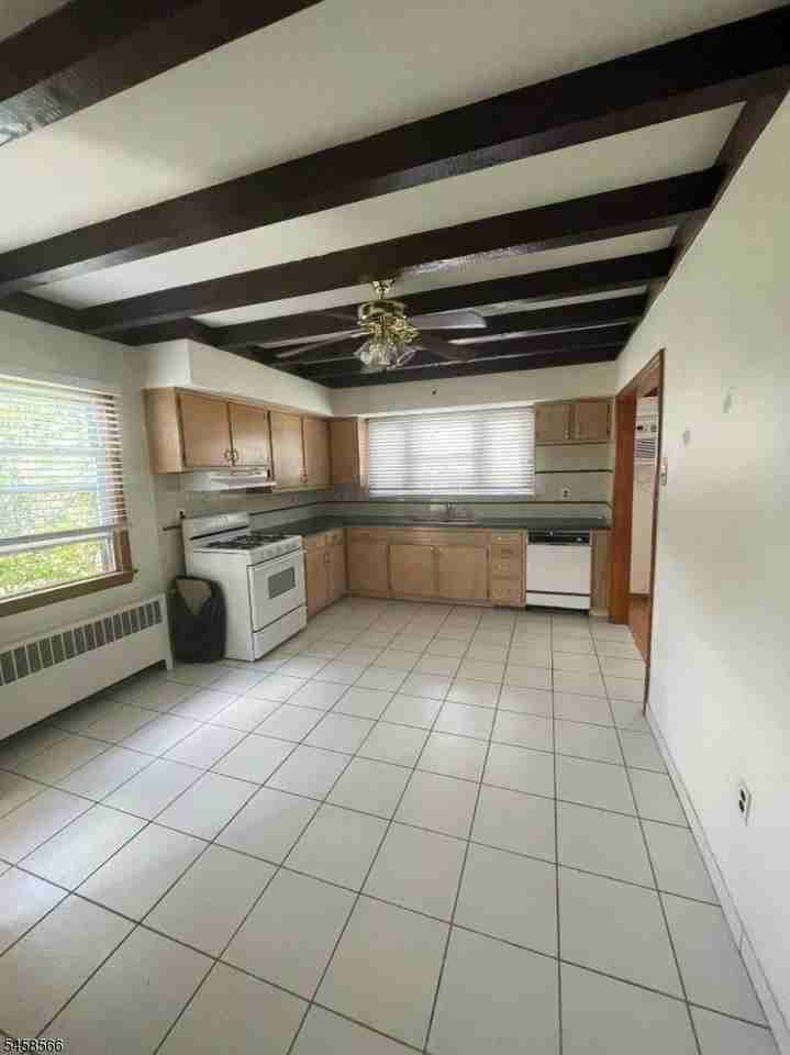 20 Annette Ave #2 - Photo 6 of 14
