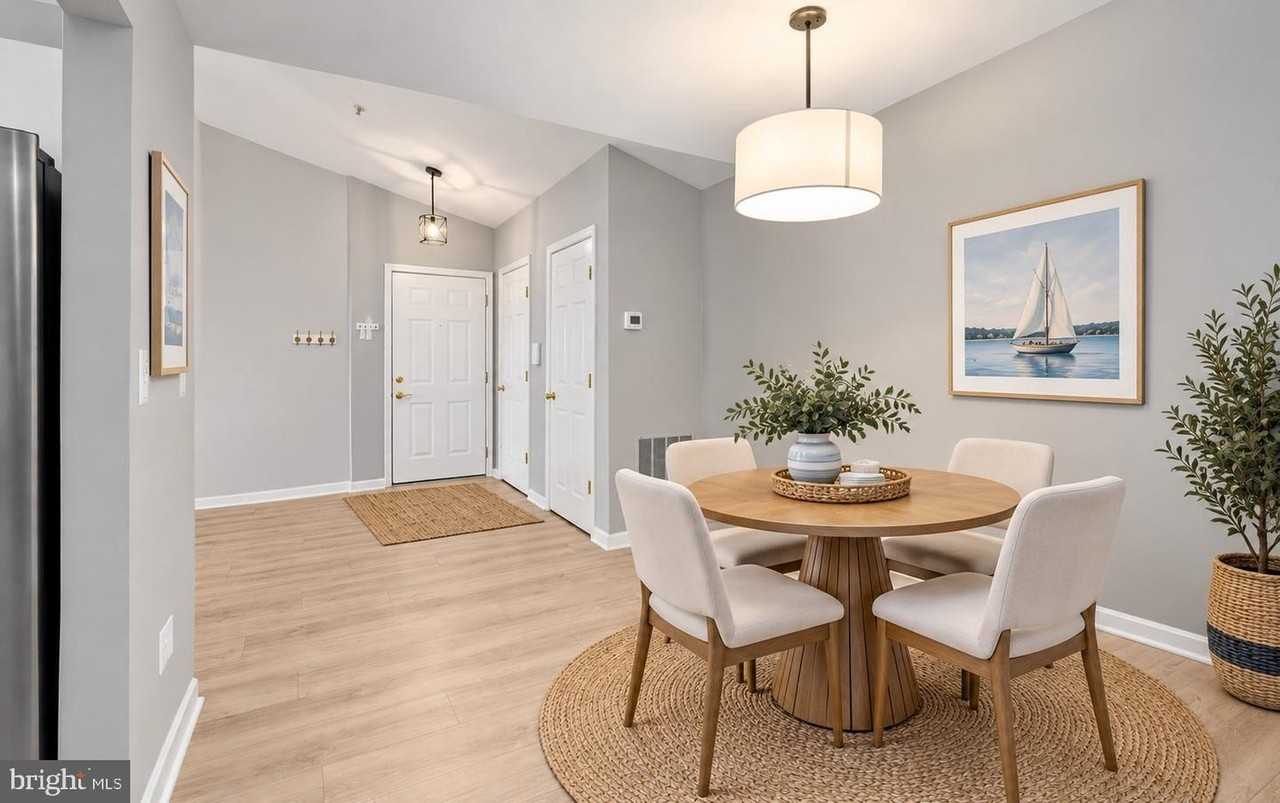 501 Mathias Hammond Way - Photo 5 of 24
