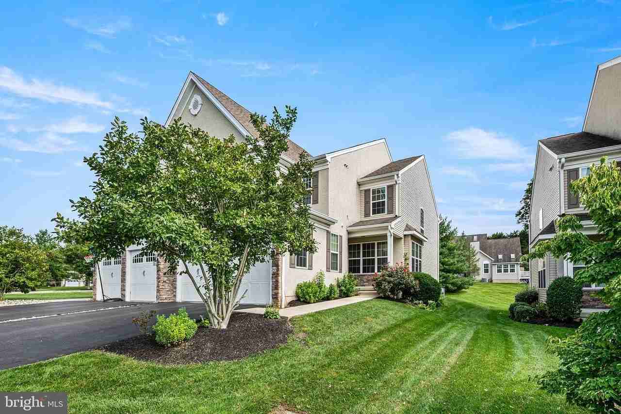 2603 Rockledge Ct - Photo 2 of 42
