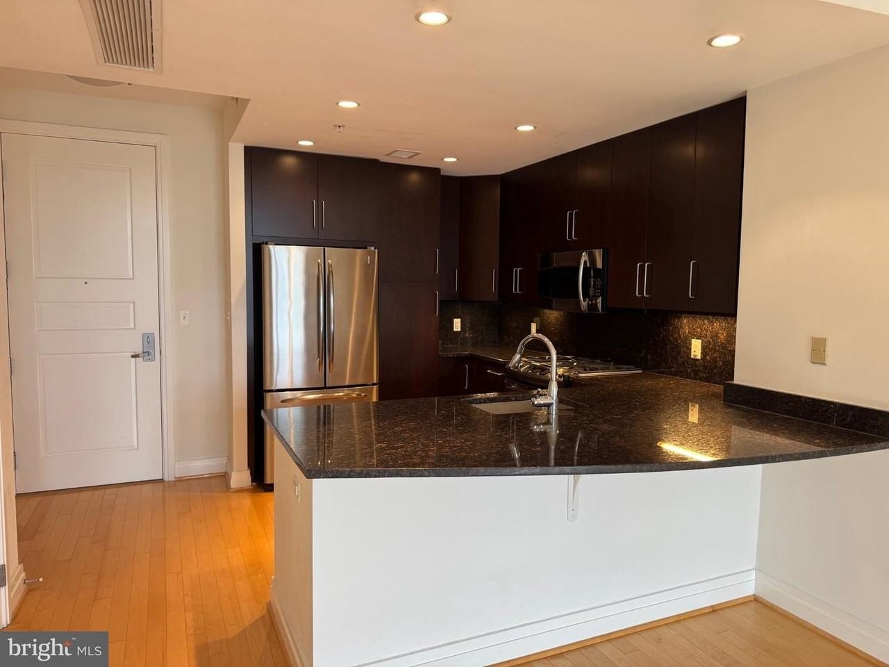 8220 Crestwood Heights Dr - Photo 5 of 18