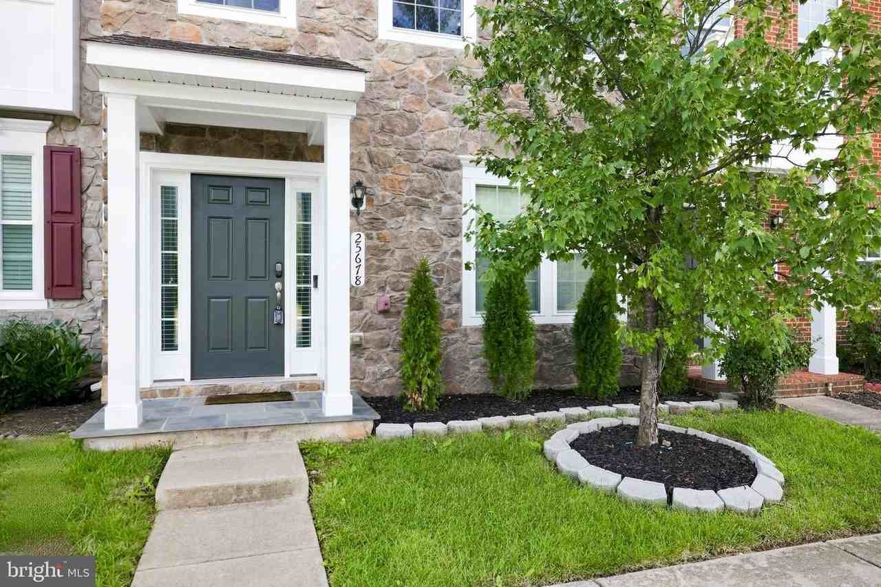 25678 Pleasant Valley Rd - Photo 3 of 50