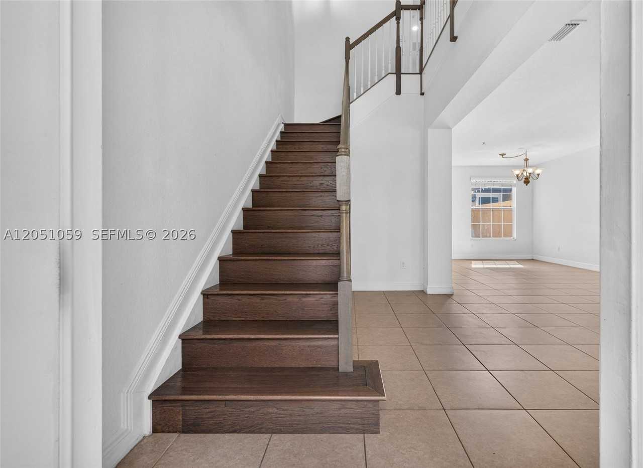 1213 Sw 147th Ave - Photo 7 of 42