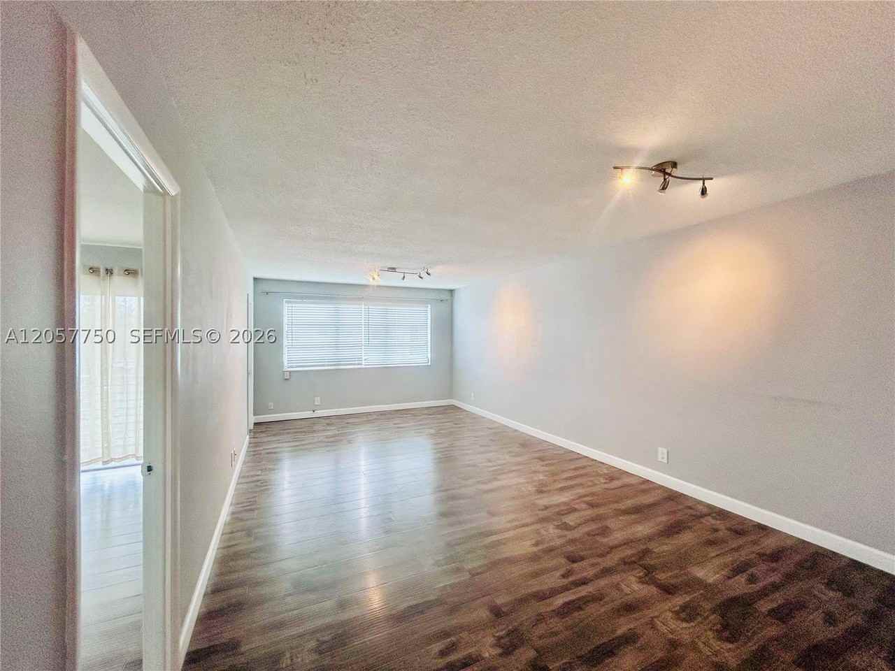 2300 Park Ln #201