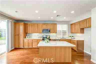 1019 Autumn Leaf Ct - Photo 2 of 8