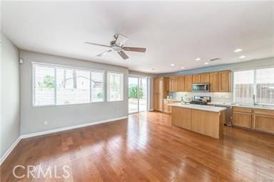 1019 Autumn Leaf Ct - Photo 4 of 8