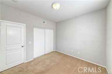 1019 Autumn Leaf Ct - Photo 5 of 8