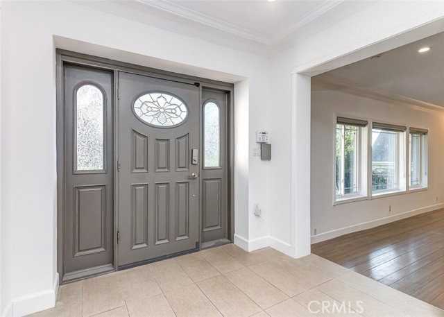 4225 Dundee Dr - Photo 5 of 8
