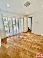 5849 Sparrow Ct - Photo 6 of 8