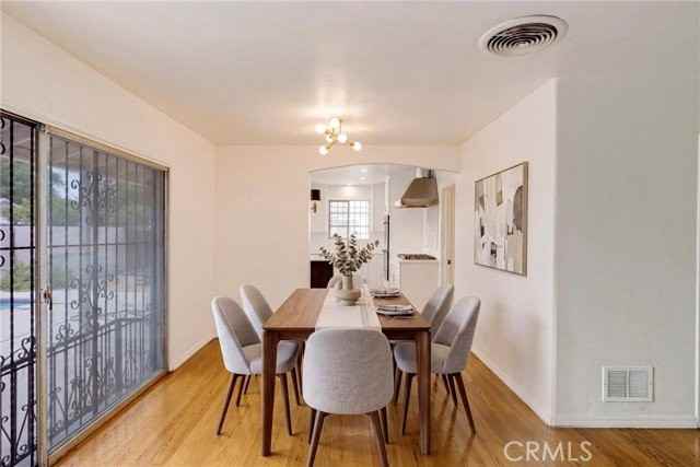16506 Halsted St - Photo 4 of 8