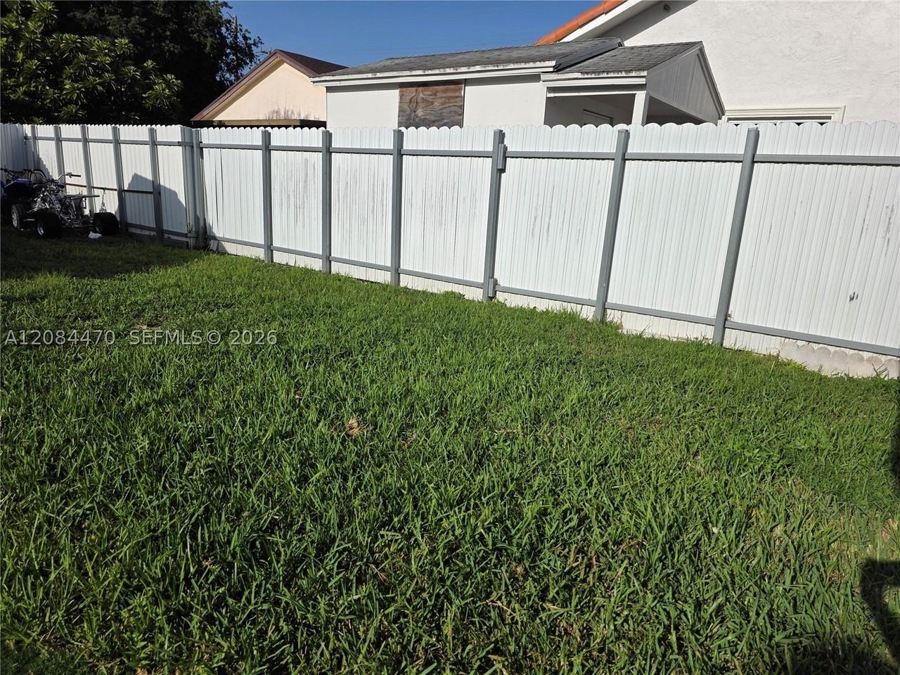 16203 Sw 302nd St - Photo 4 of 17