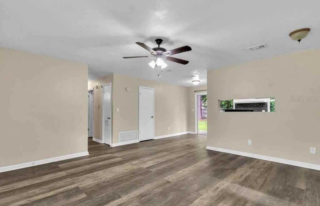 5031 Nw 28th Ter - Photo 6 of 27