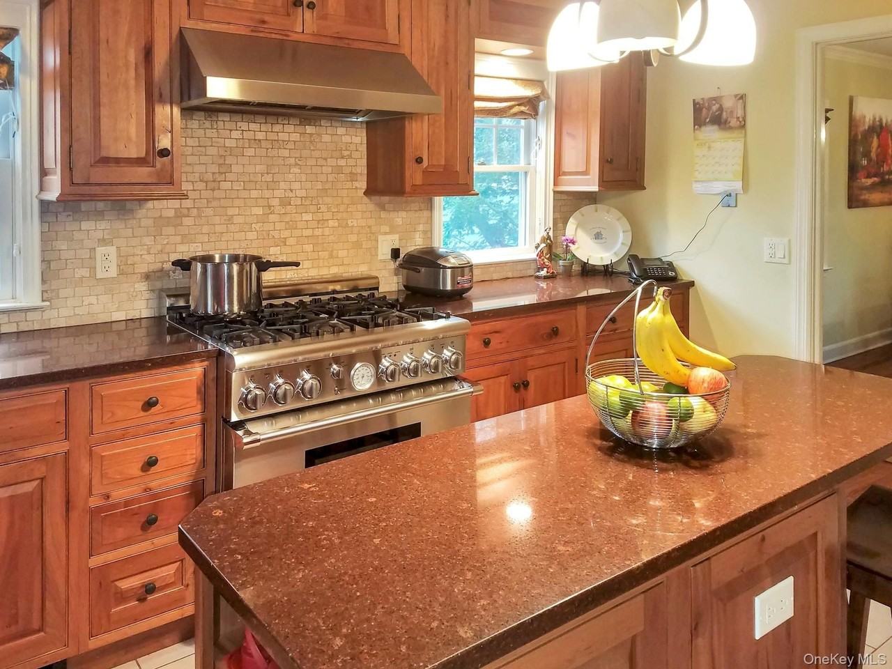 1864 Palmer Ave - Photo 7 of 36