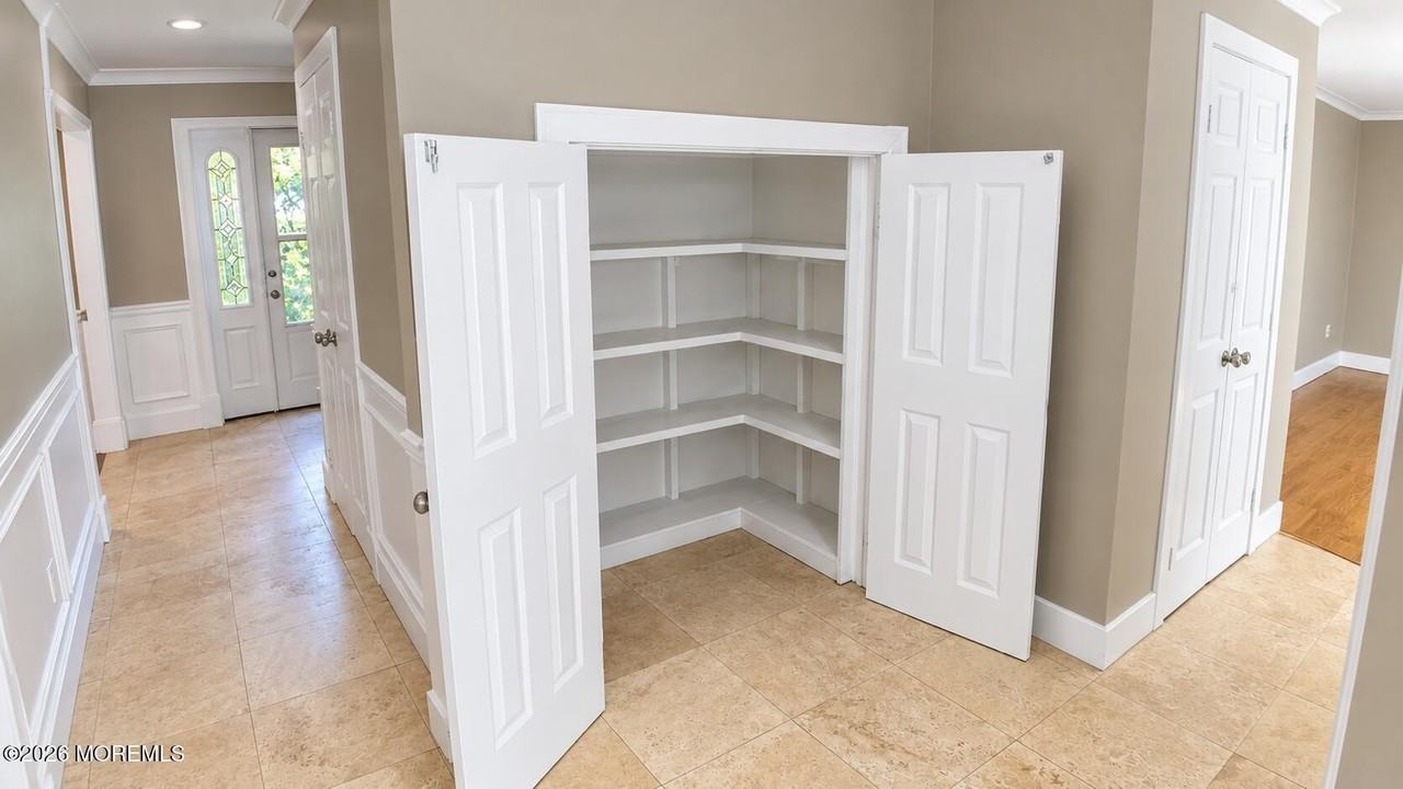 5 Sandburg Dr - Photo 6 of 26
