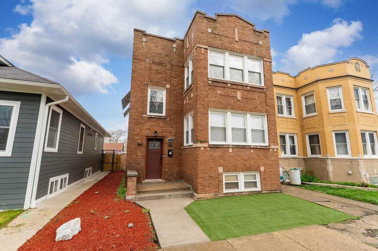 5304 W Cornelia Ave #1 - Photo 2 of 14