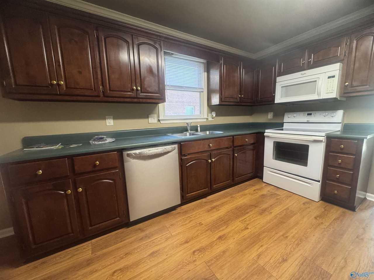 2418 Harpeth Pl Sw - Photo 5 of 32