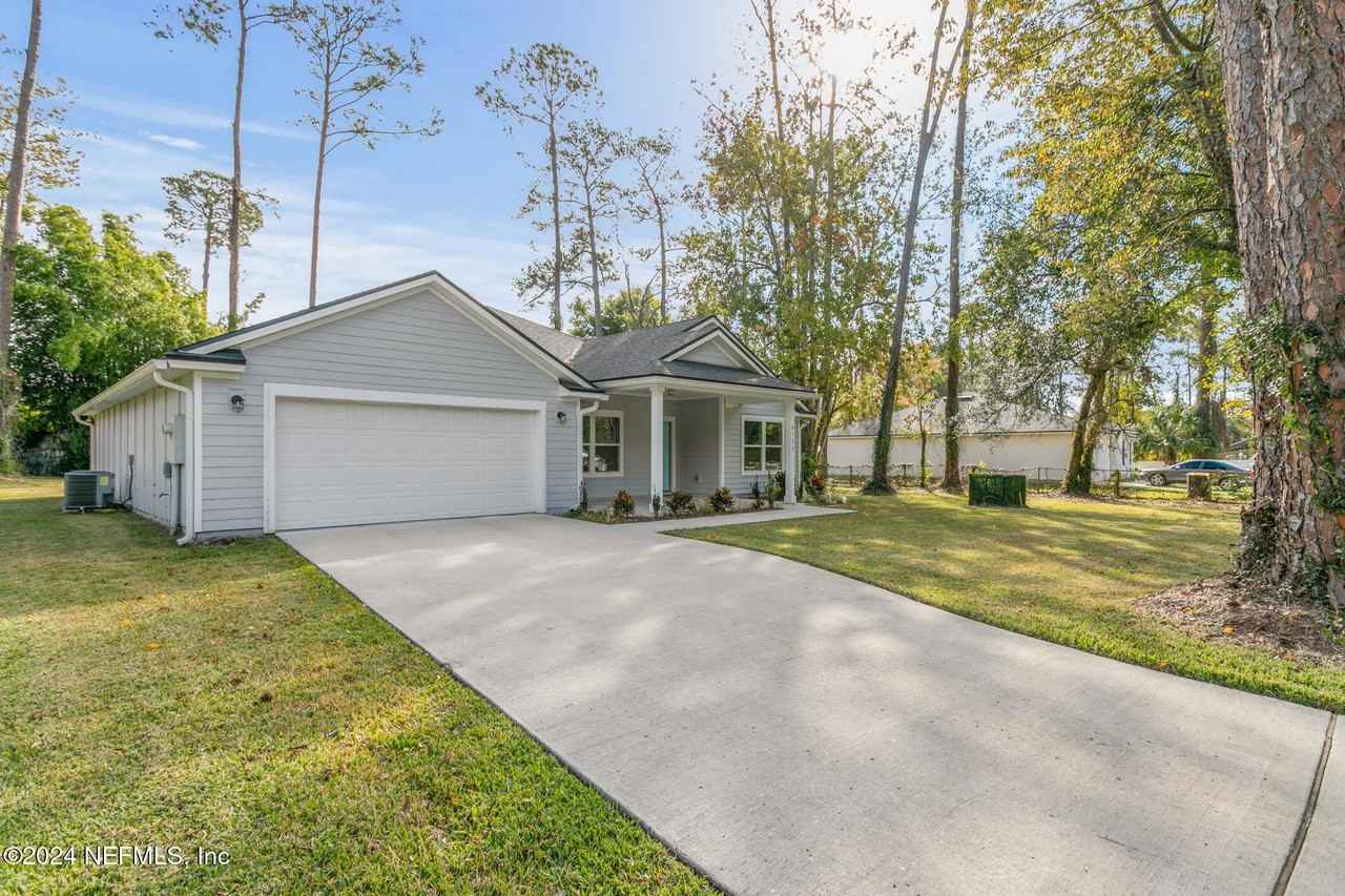 6133 Catawissa Ct - Photo 2 of 35