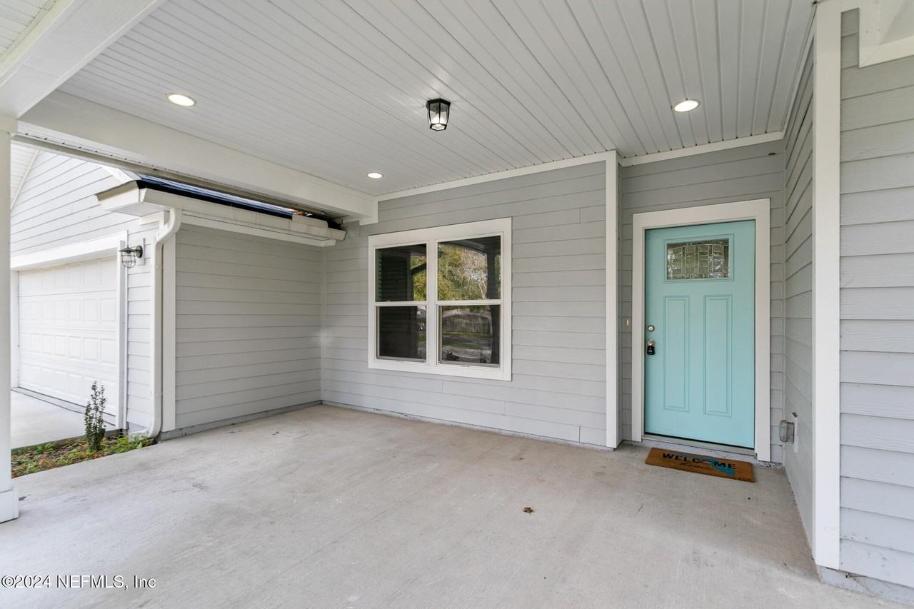 6133 Catawissa Ct - Photo 5 of 35