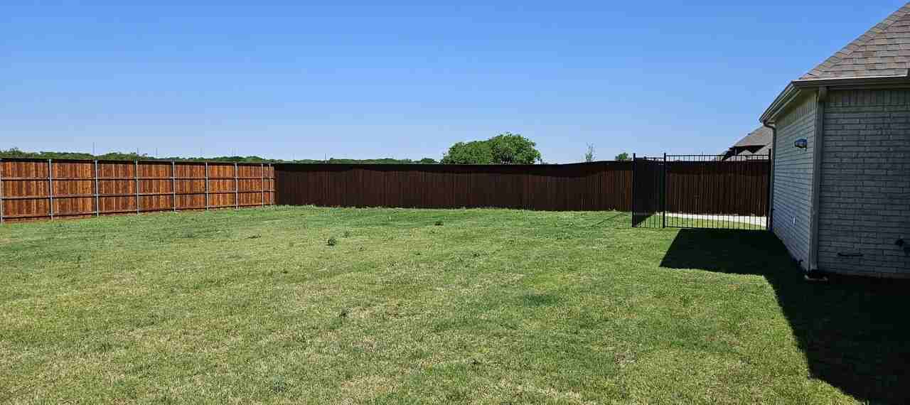 516 Agape Dr - Photo 5 of 40