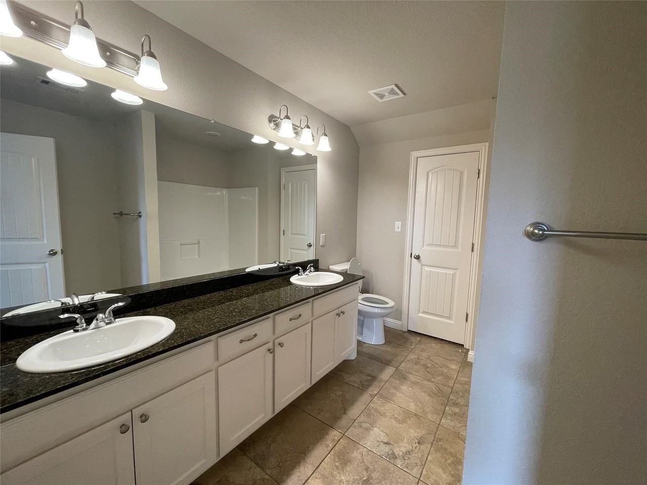 3003 Weave Ct - Photo 5 of 12