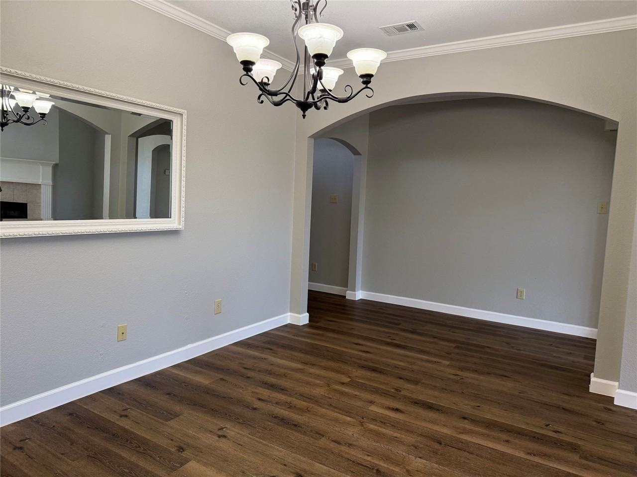 12301 Cajun Dr - Photo 5 of 22