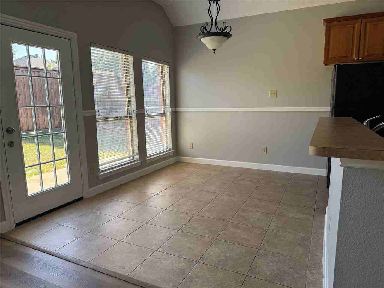 12301 Cajun Dr - Photo 7 of 22