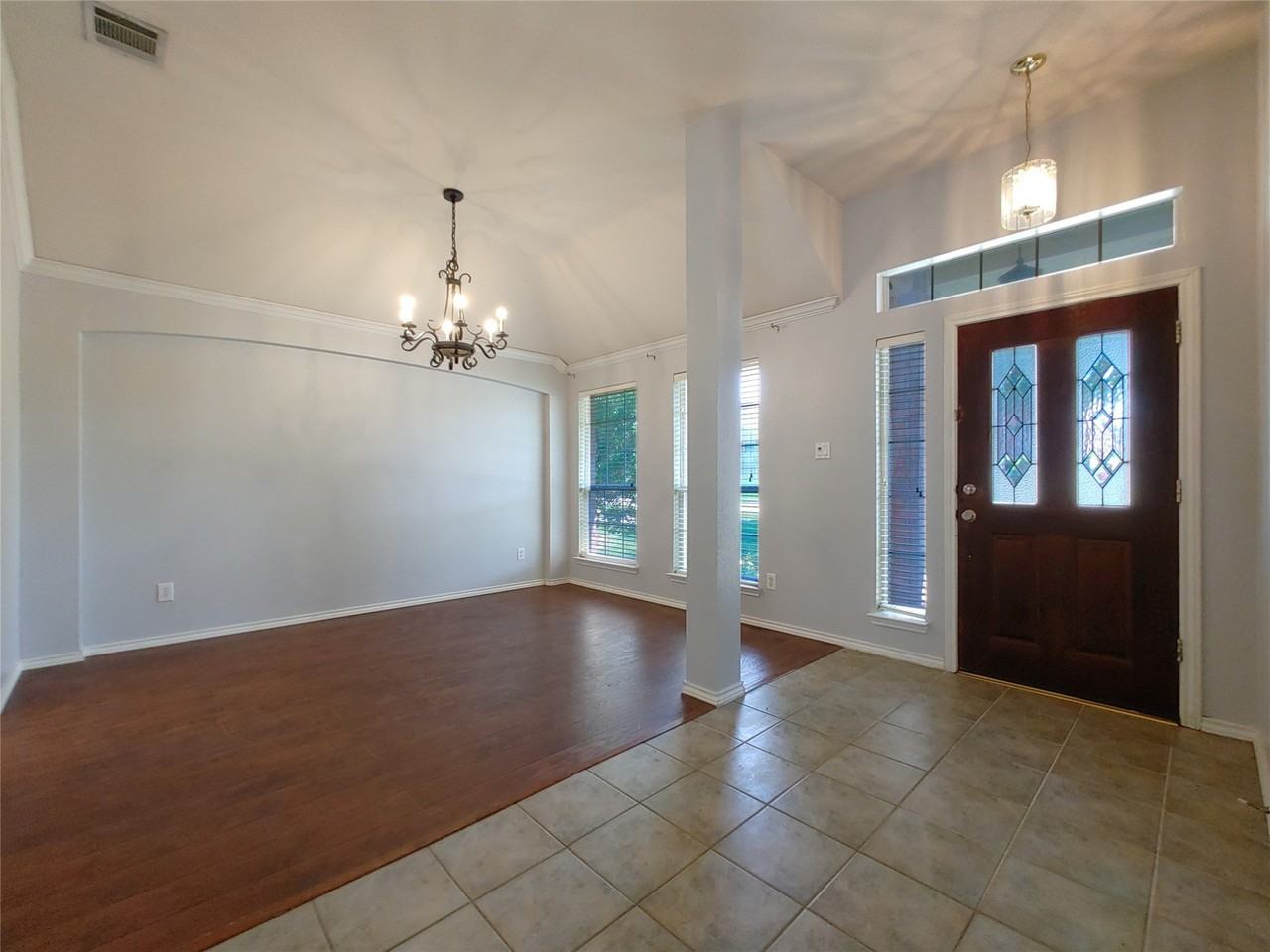 2417 Clear Field Dr - Photo 5 of 34