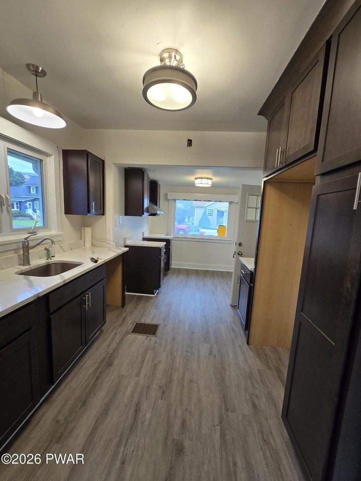 511 Avenue N - Photo 5 of 14