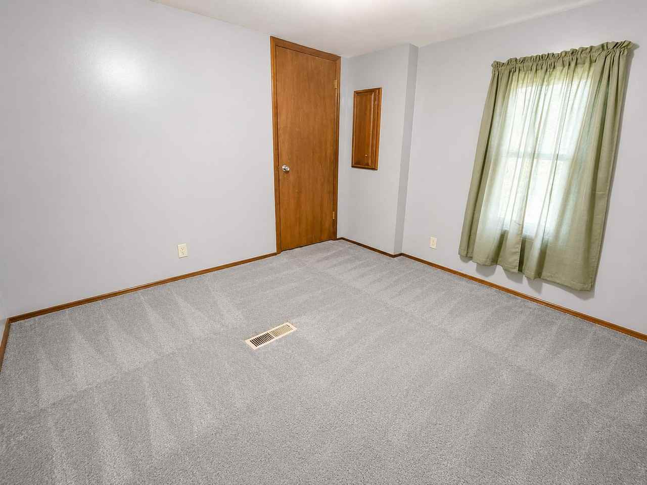 2012 Clifton Ave - Photo 5 of 12