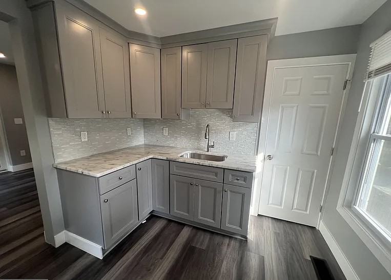172 Grant St - Photo 7 of 10