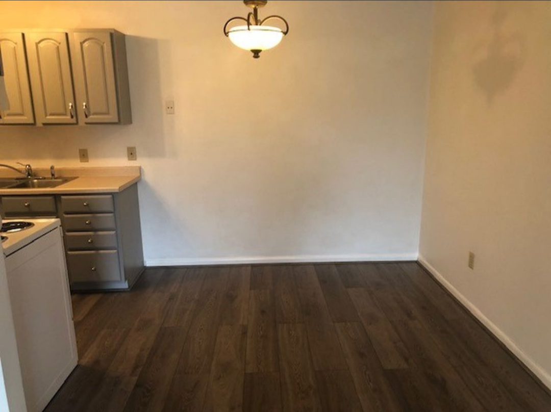 1620 Program Ave - Photo 2 of 9
