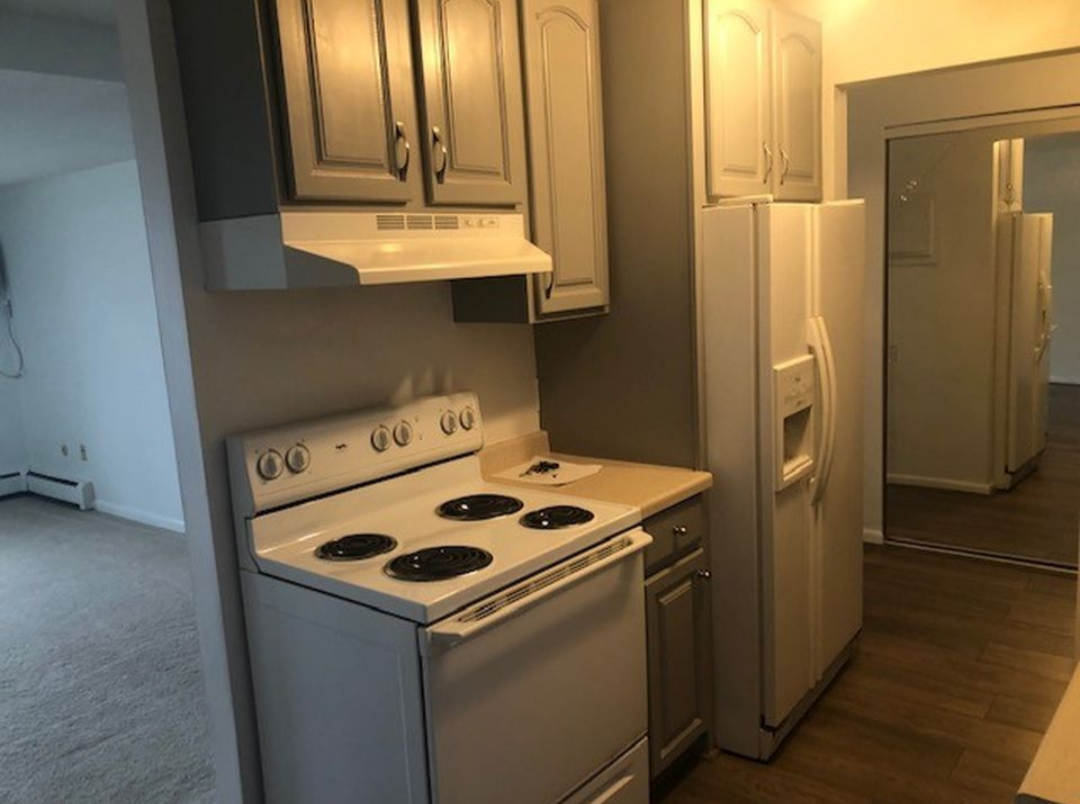 1620 Program Ave - Photo 5 of 9