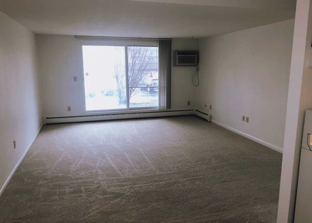 1620 Program Ave - Photo 6 of 9