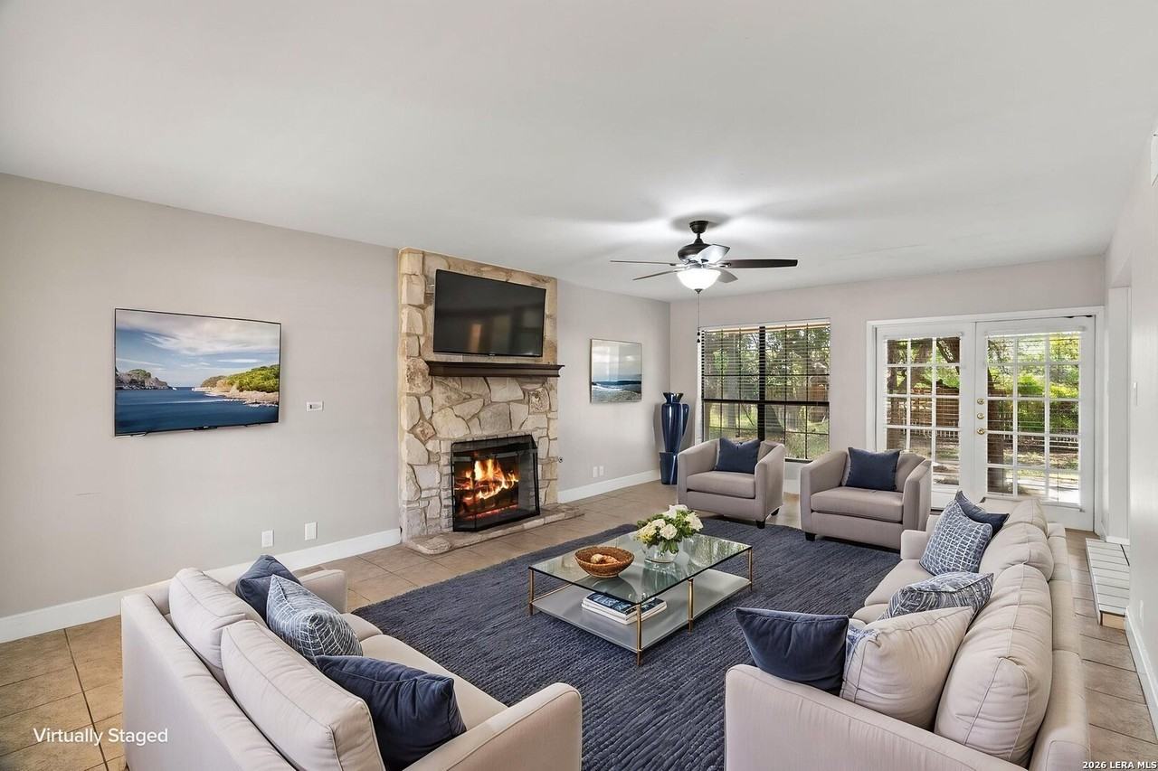 14107 Moss Farm St - Photo 2 of 19