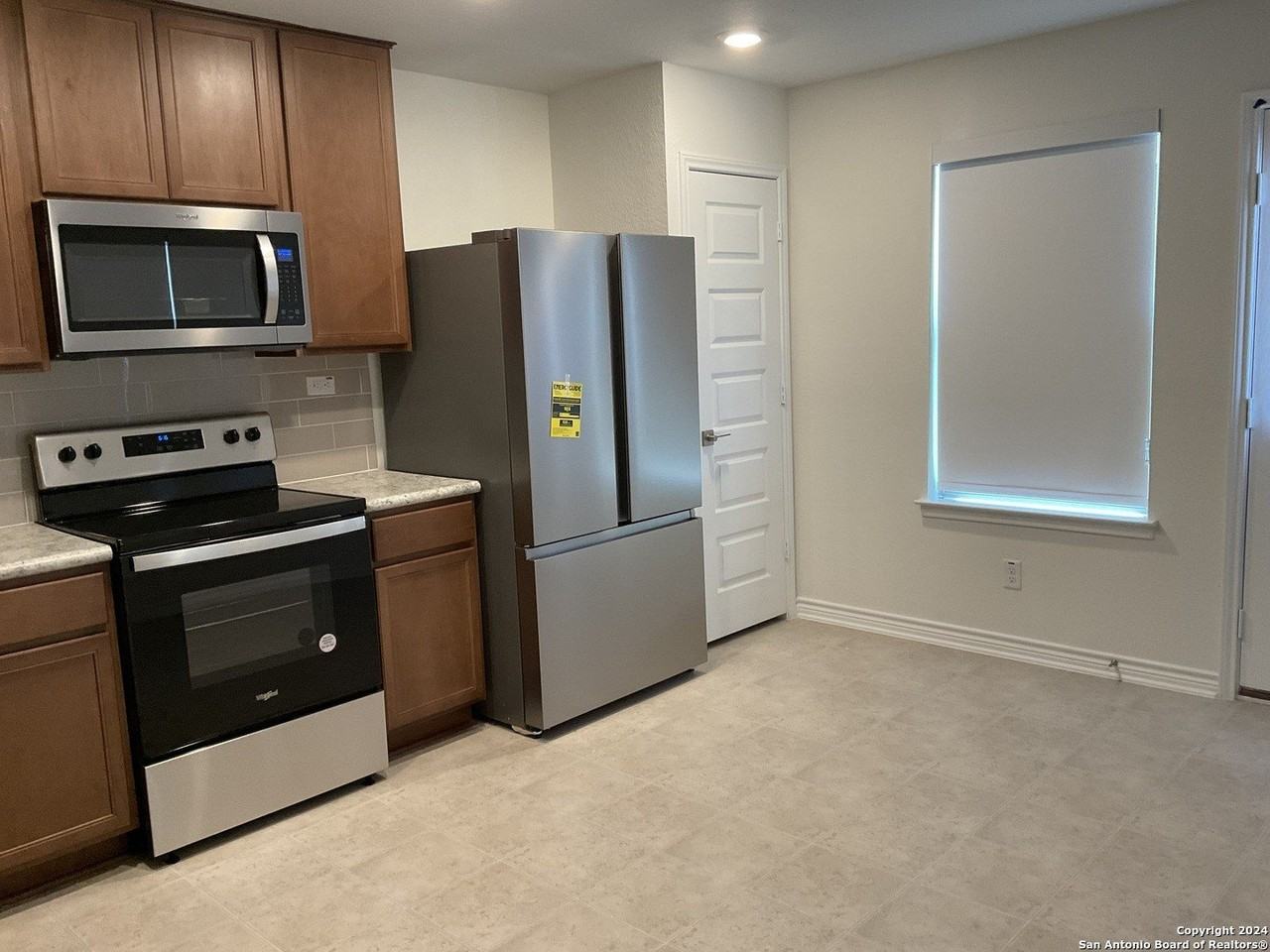 4915 Dalton Bnd - Photo 6 of 19
