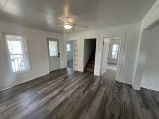 422 Hannah Ave - Photo 7 of 23