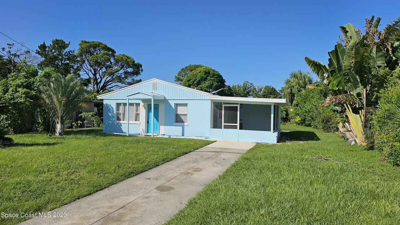 644 Wisteria Dr - Photo 2 of 11
