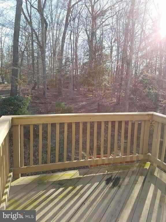 2424 Killarney Ter - Photo 6 of 19