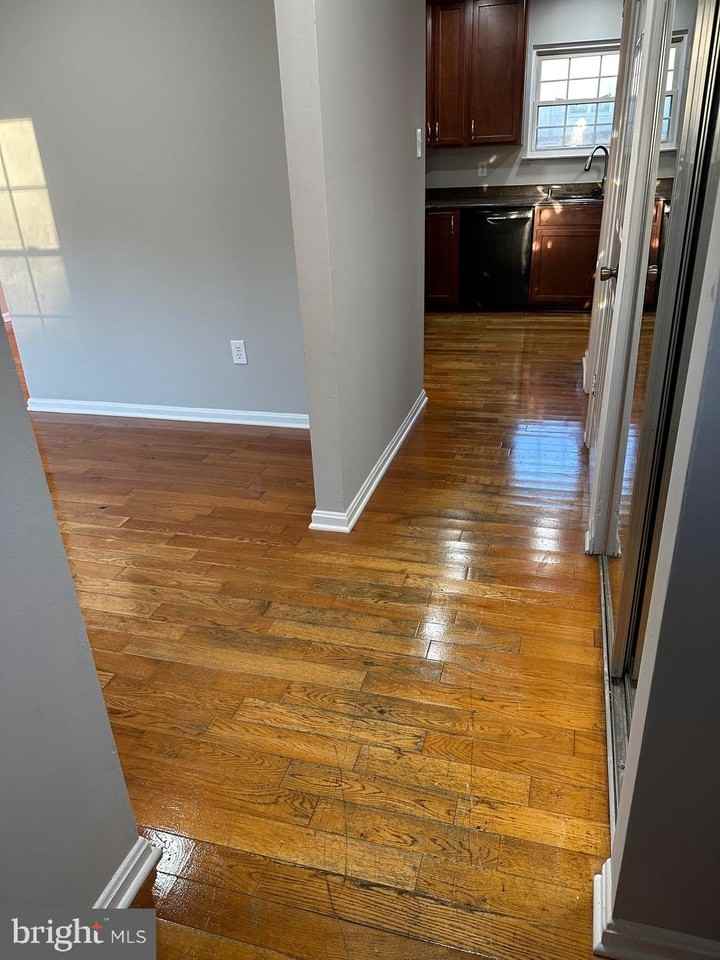 7806 Michele Dr - Photo 3 of 25