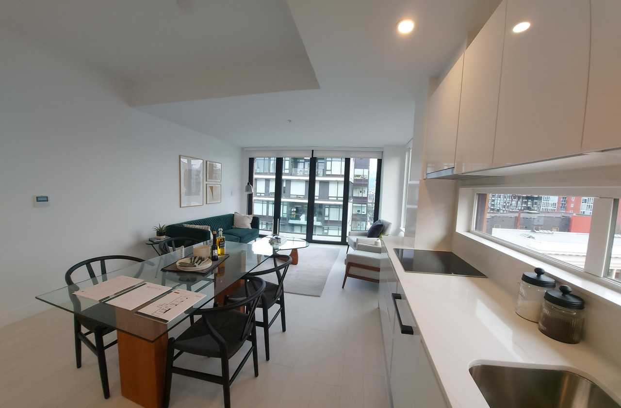 138 East 8th Avenue #203 - Photo 3 of 9