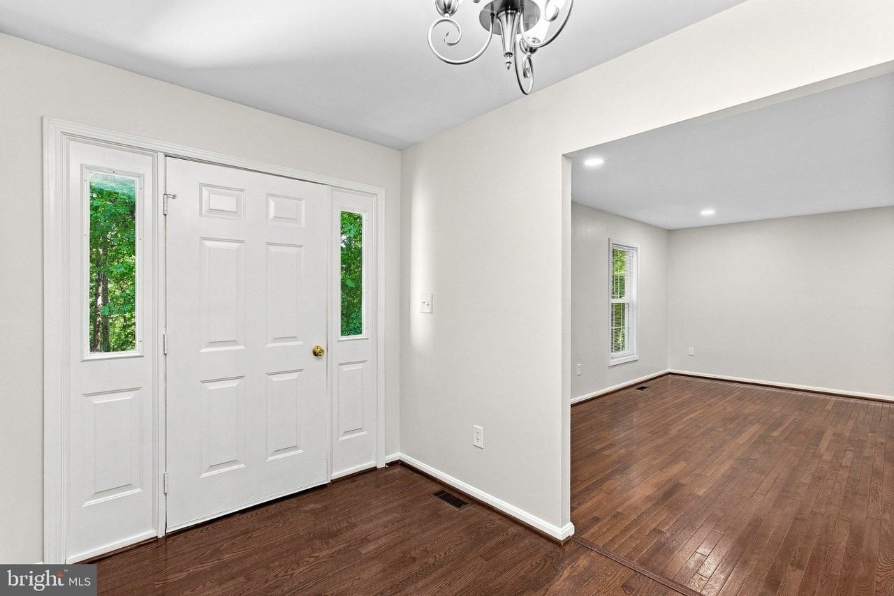 38151 Snickersville Tpke - Photo 5 of 50