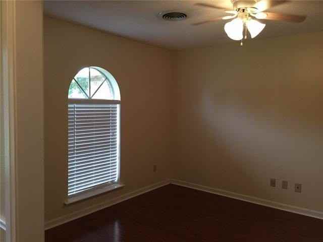 1604 Rue Lemans - Photo 4 of 20
