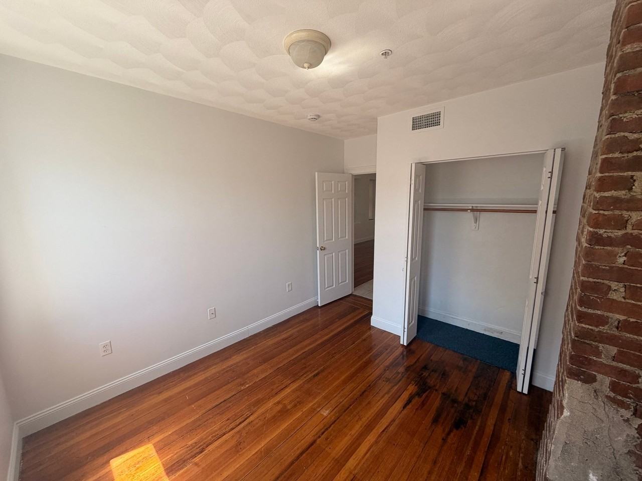 173 Winnisimmet St - Photo 7 of 14