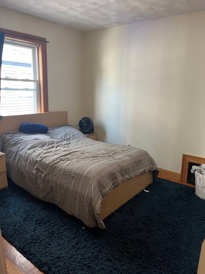 41 Montfern Ave - Photo 7 of 10