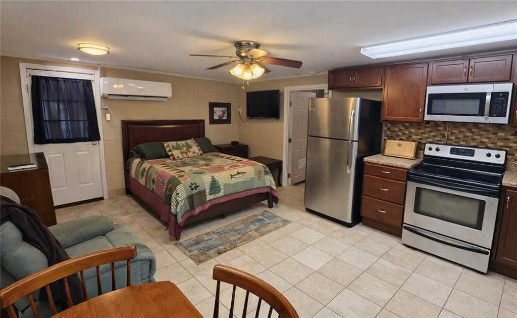 809 Epsilon St - Photo 4 of 6
