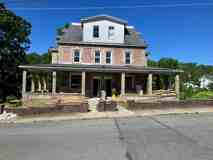 348 N 8th St - Photo 1 of 1