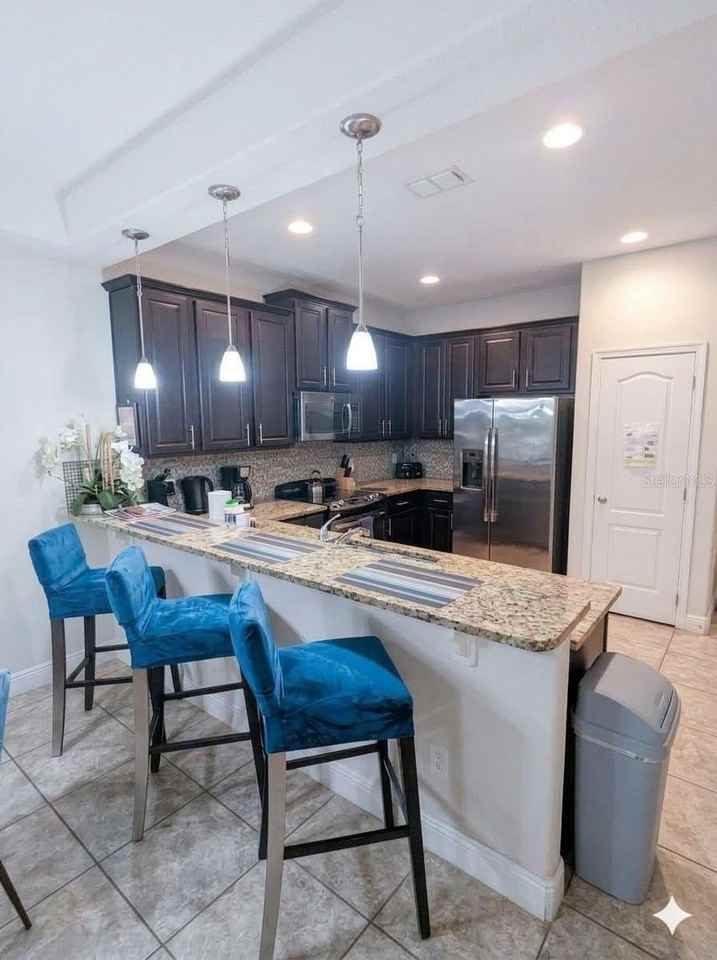 8151 Roseville Blvd - Photo 7 of 26