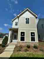 featured image of 416 Queen Ln