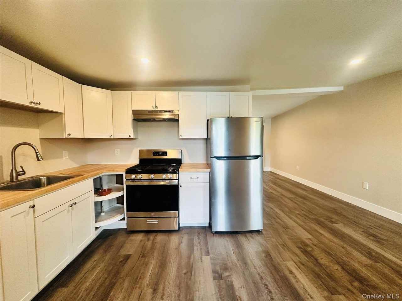 80 Garden St Apt 3 - Photo 2 of 12