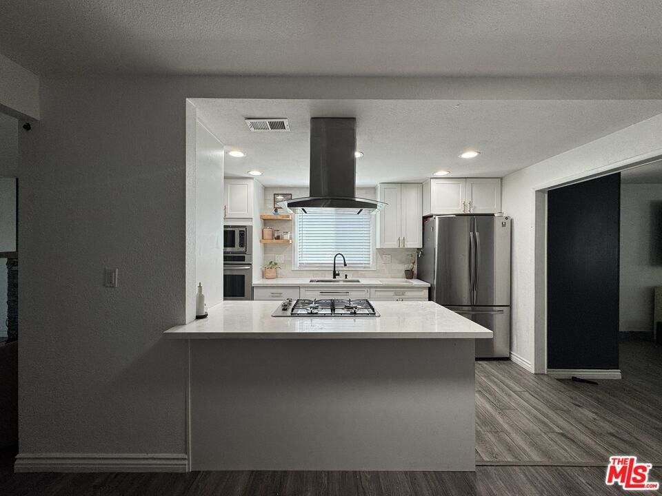 9725 Kimberly Ave - Photo 6 of 8