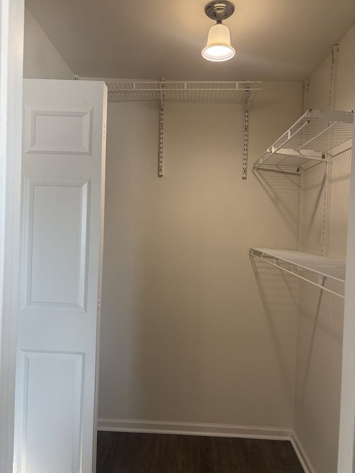 29W603 Winchester Cir N ##4 - Photo 6 of 11